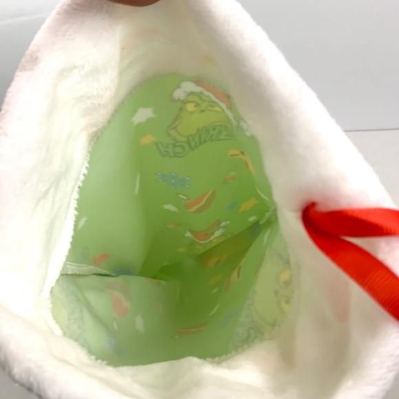 The Grinch Santa Hat Snowflake 17 inch long green red Holiday Christmas stocking - Picture 5 of 8